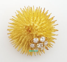 Vintage Tiffany & Co Diamond Sea Urchin Brooch Pin 0.55 ct 18k Gold 16.8 Grams