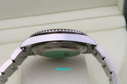 ROLEX SUBMARINER 16610LV 50TH ANNIVERSARY GREEN SUB NOS