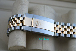 ROLEX 126233 DATEJUST 18K/SS CHAMPAGNE DIAL JUBILEE