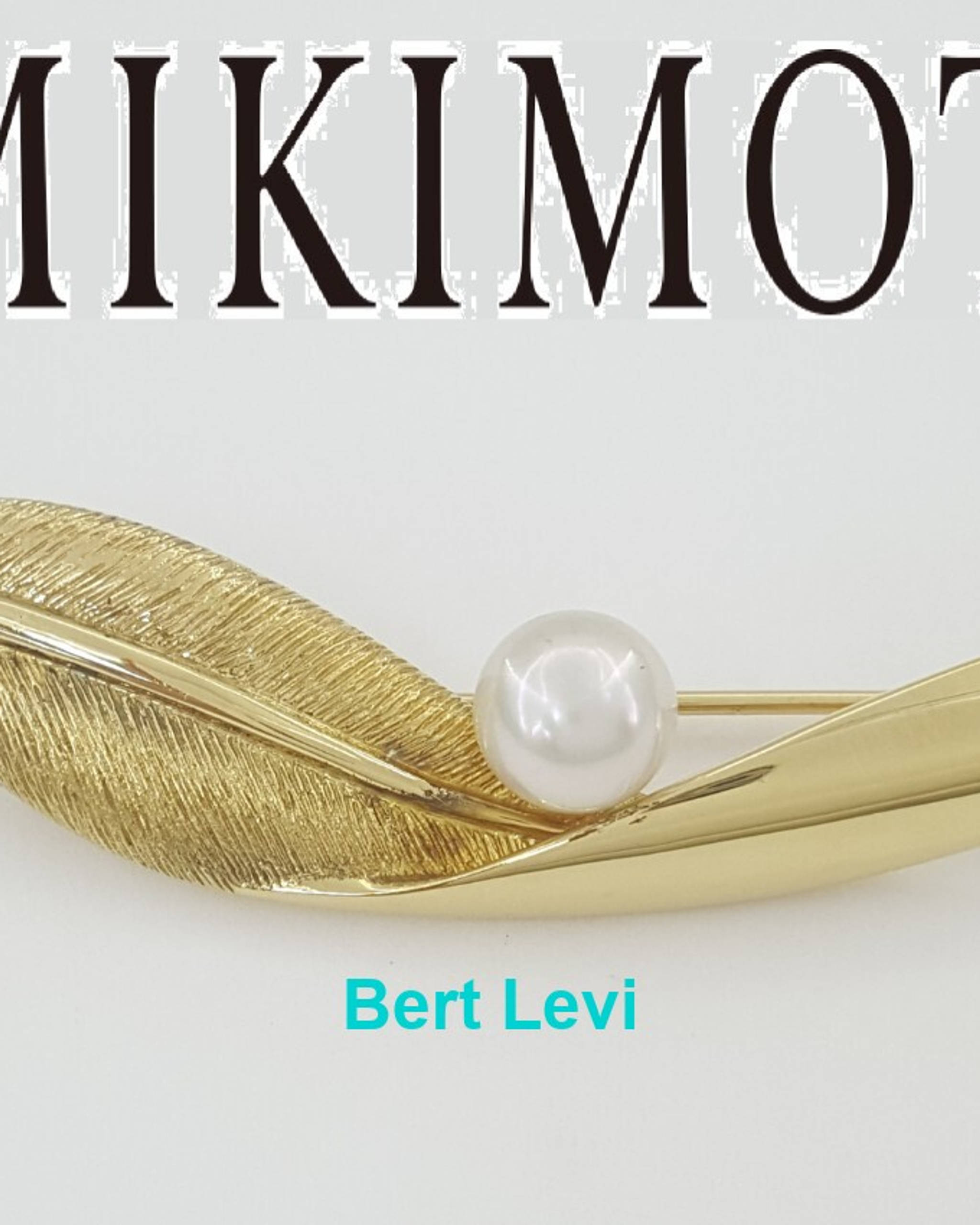 Vintage Mikimoto 18k Yellow Gold Leaf Akoya Pearl Pin Brooch 9.8 Grams