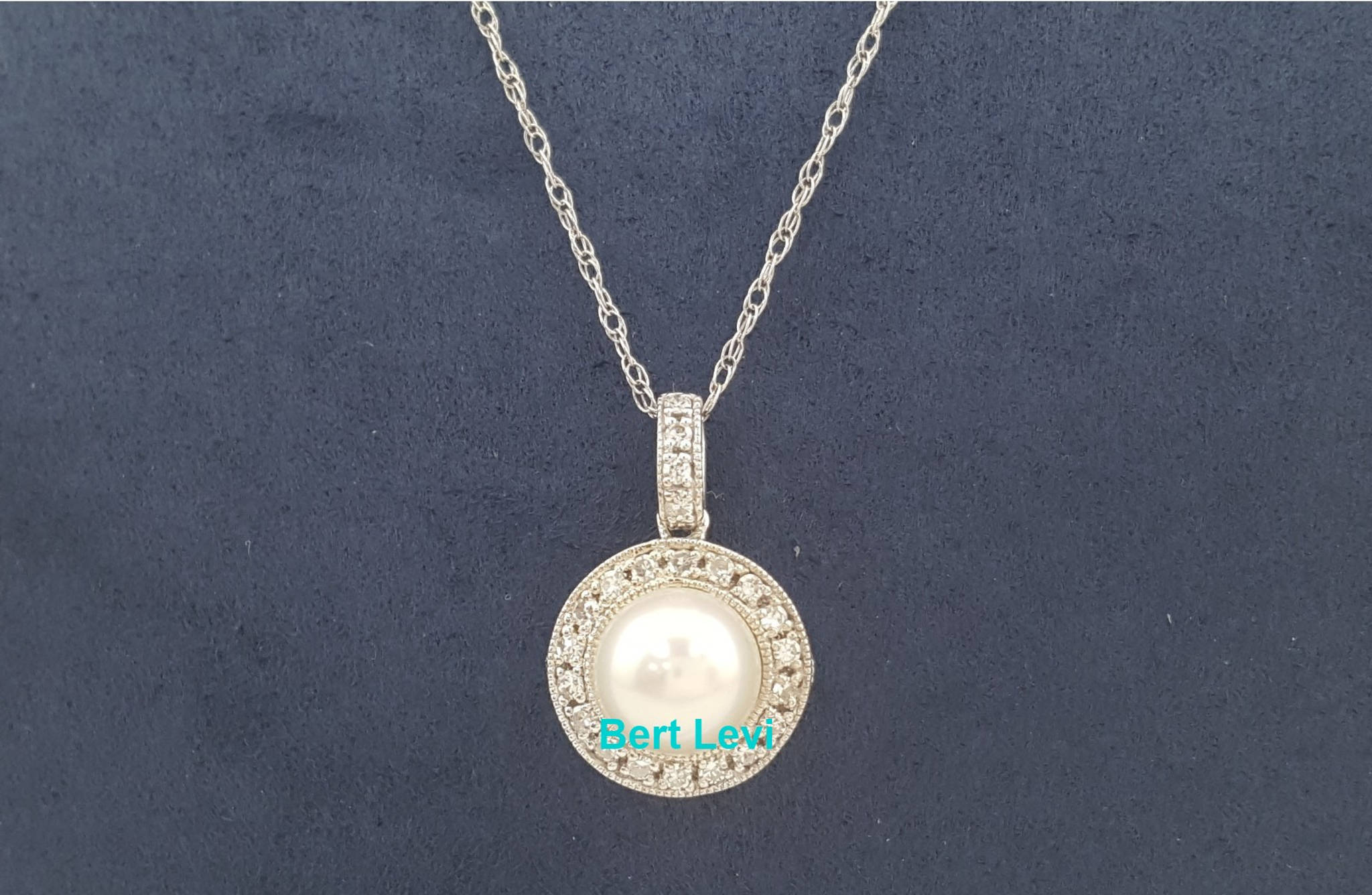 Akoya Pearl & Diamond Halo Pendant Necklace 0.12 ct 14K Gold 20"