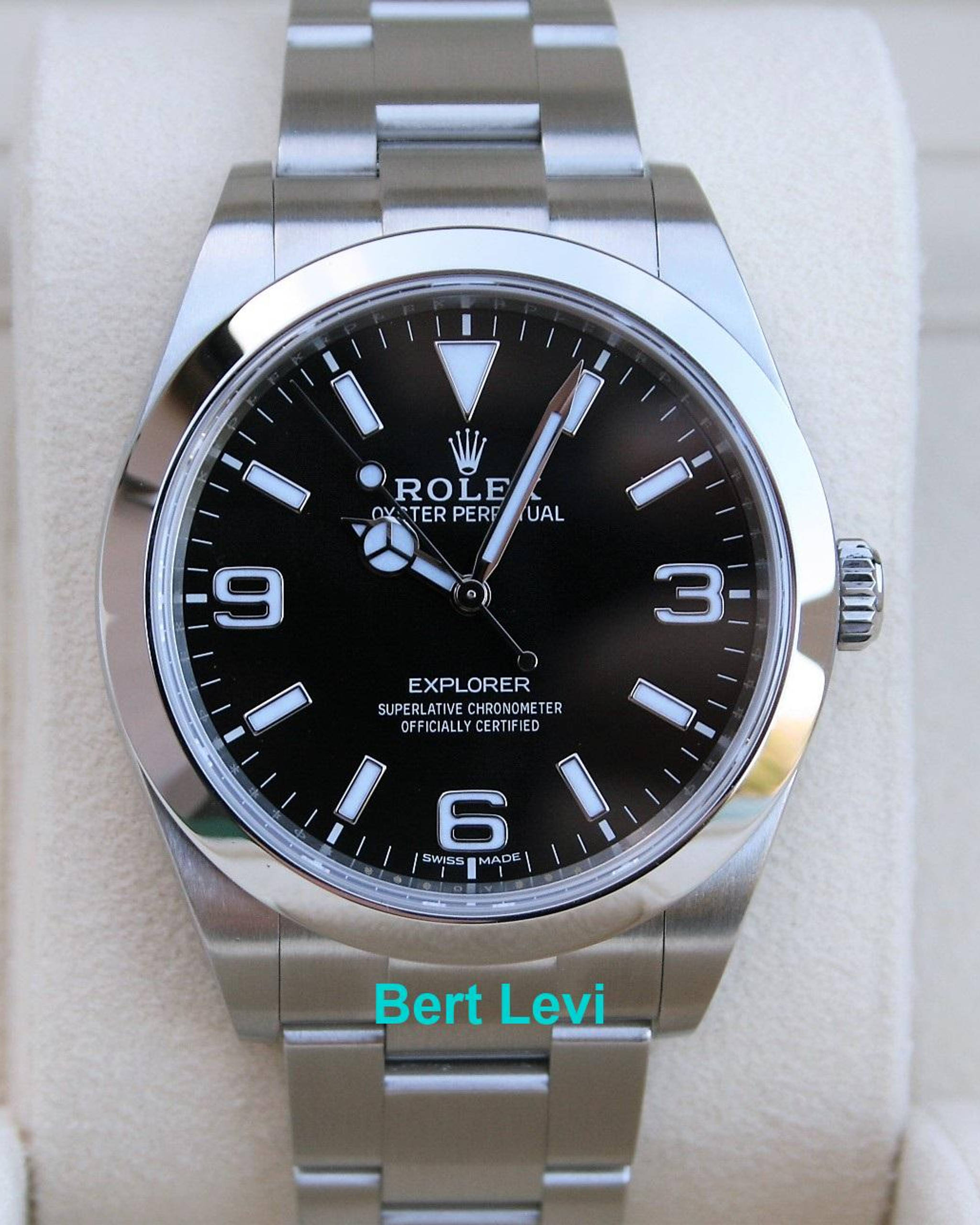 ROLEX 214270 EXPLORER 39MM WATCH MK2 LUME DIAL