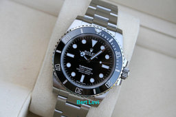 ROLEX 114060 SUBMARINER 40MM NO DATE