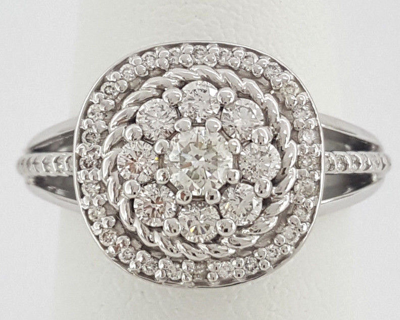 Thumbnail: 0.70 ct 14k White Gold Round Cut Diamond Cluster Halo Ring 5.6 g Size 6