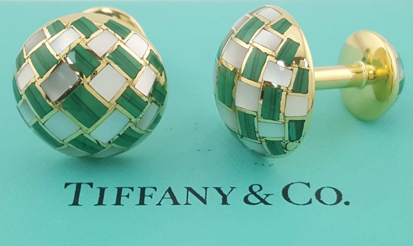 Vintage Tiffany & Co Malachite & MOP Cufflinks 18k Yellow Gold 14.2 Grams
