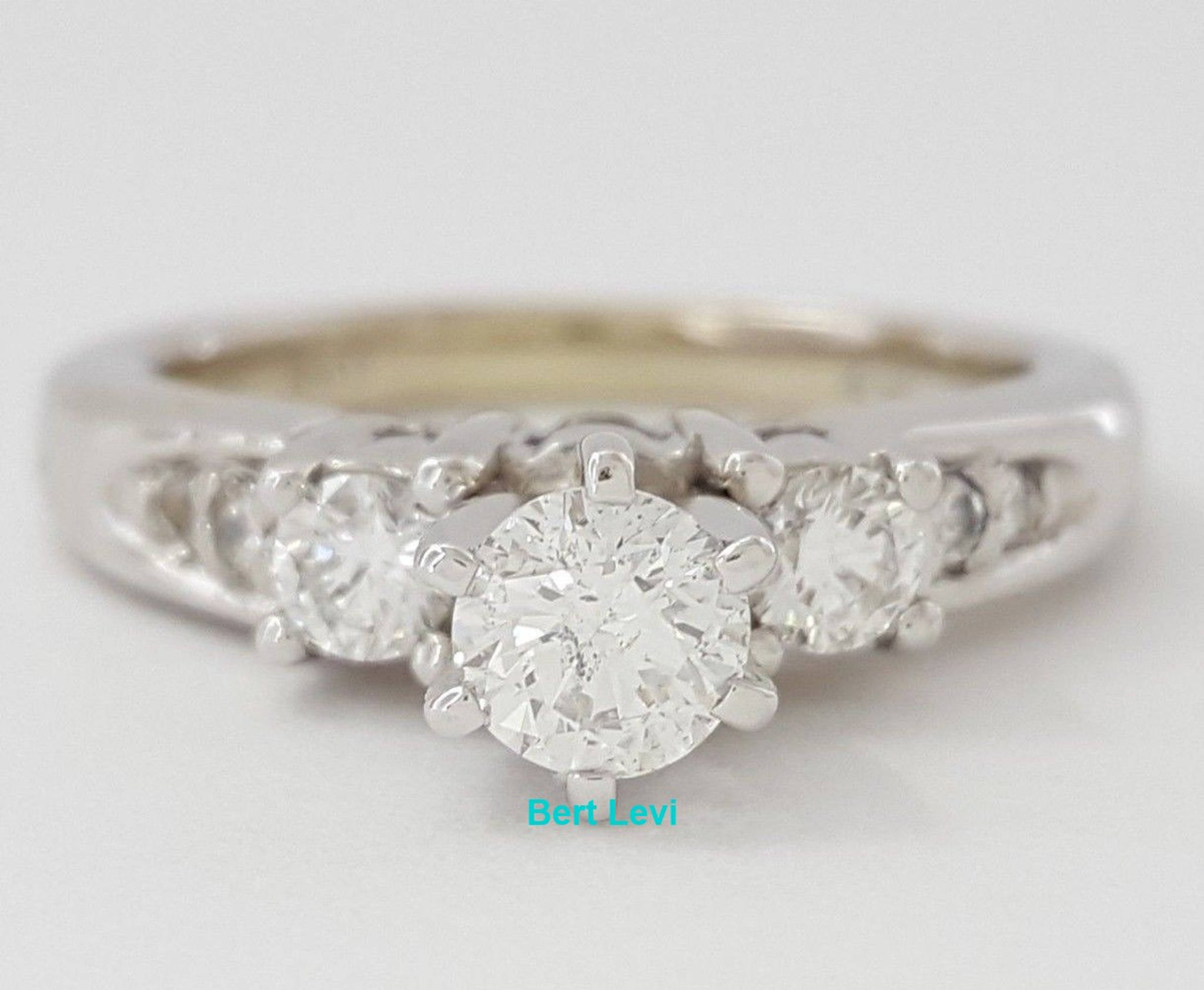 0.55 ct 14K White Gold Round Brilliant Cut Diamond Engagement Ring