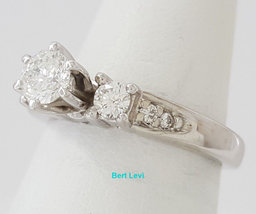 0.55 ct 14K White Gold Round Brilliant Cut Diamond Engagement Ring