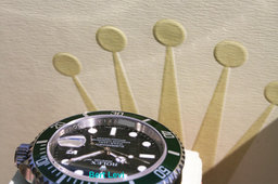 ROLEX 16610LV SUBMARINER GREEN ANNIVERSARY 50TH V NIB