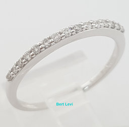 Round Diamond Wedding Shared-Prong Band 0.15 ct 18k White Gold 1.5 mm 1.8 Grams
