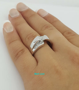 14K White Gold 0.76ct Princess Brilliant Cut Diamond Channel Set Engagement Ring