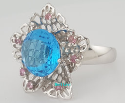 Blue Topaz Flower Statement Ring 18k White Gold 22.6 mm 7.5 Grams