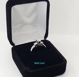 0.55 ct 14K White Gold Round Brilliant Cut Diamond Engagement Ring