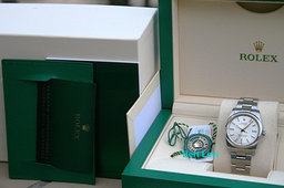 ROLEX 124200 OYSTER PERPETUAL WATCH 34MM SILVER MARKER