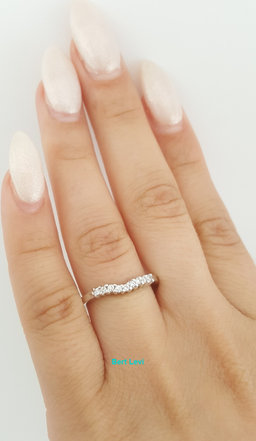 Round Diamond Curve Wedding Band 0.15 ct 14k White Gold 2.5mm 3 Grams