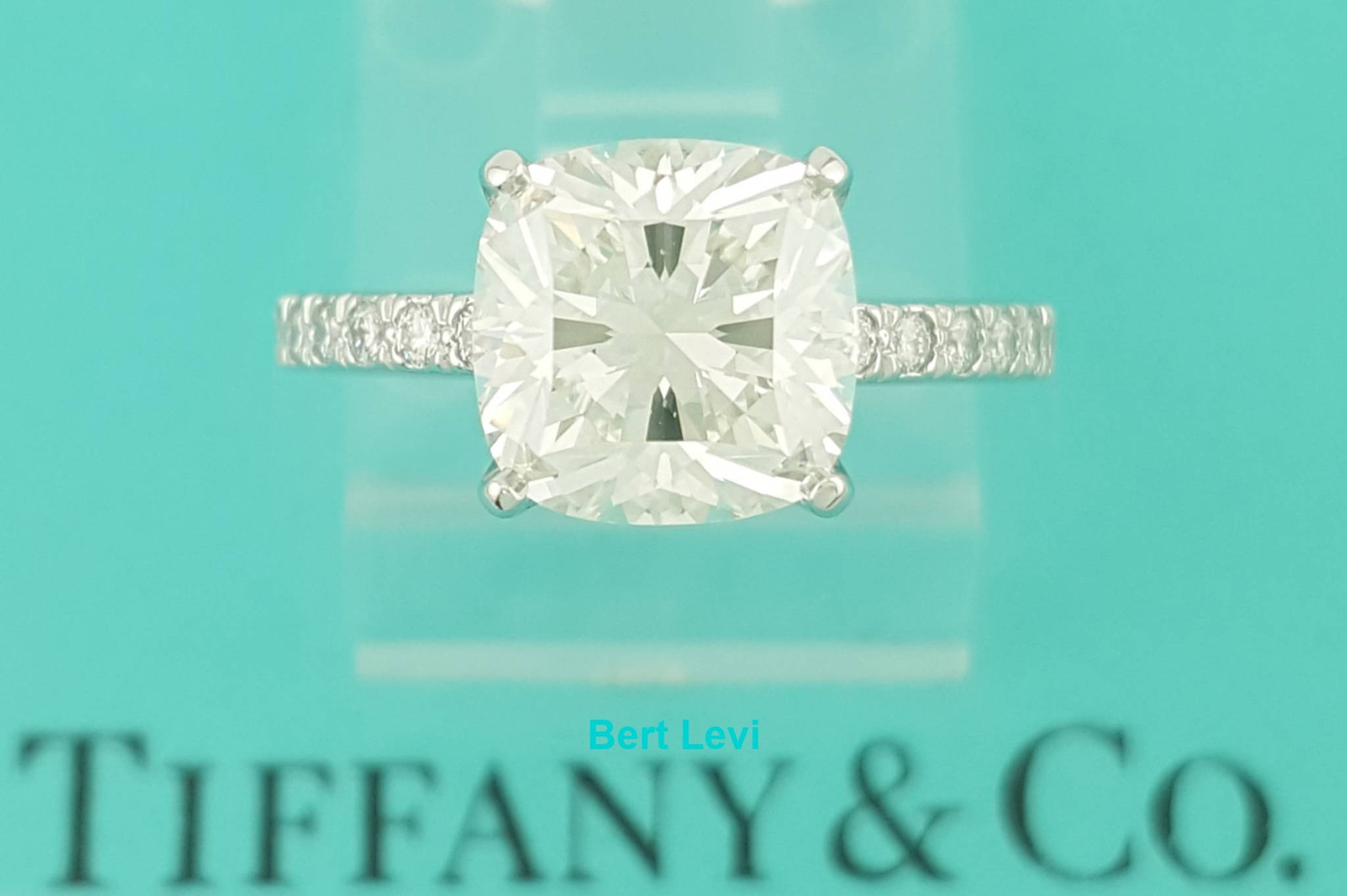 Tiffany & Co Novo Cushion Cut Diamond Engagement Ring 2.34 ct Retail $48.6K