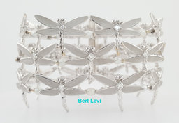 Tiffany & Co. Dragonfly Diamond Pearl Bracelet 18K W Gold 2.3 ct 67.7 Grams