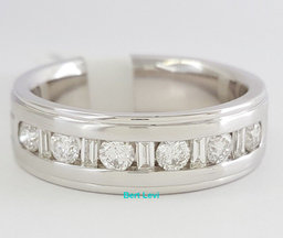 Round & Baguette Cut Diamond 0.75 ct 14K White Gold Wedding Band Ring 7 mm 9.8g