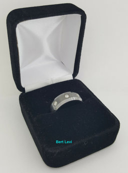 Benchmark CF97601TG 0.2 ct 3 Round Cut Diamond Beveled Edge Tungsten Band 7 mm