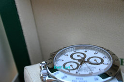 ROLEX 116520 DAYTONA COSMOGRAPH WATCH WHITE DIAL NOS