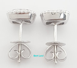 Round Brilliant Diamond Cluster Stud Earrings 0.26 ct 14k White Gold 2.6 Grams