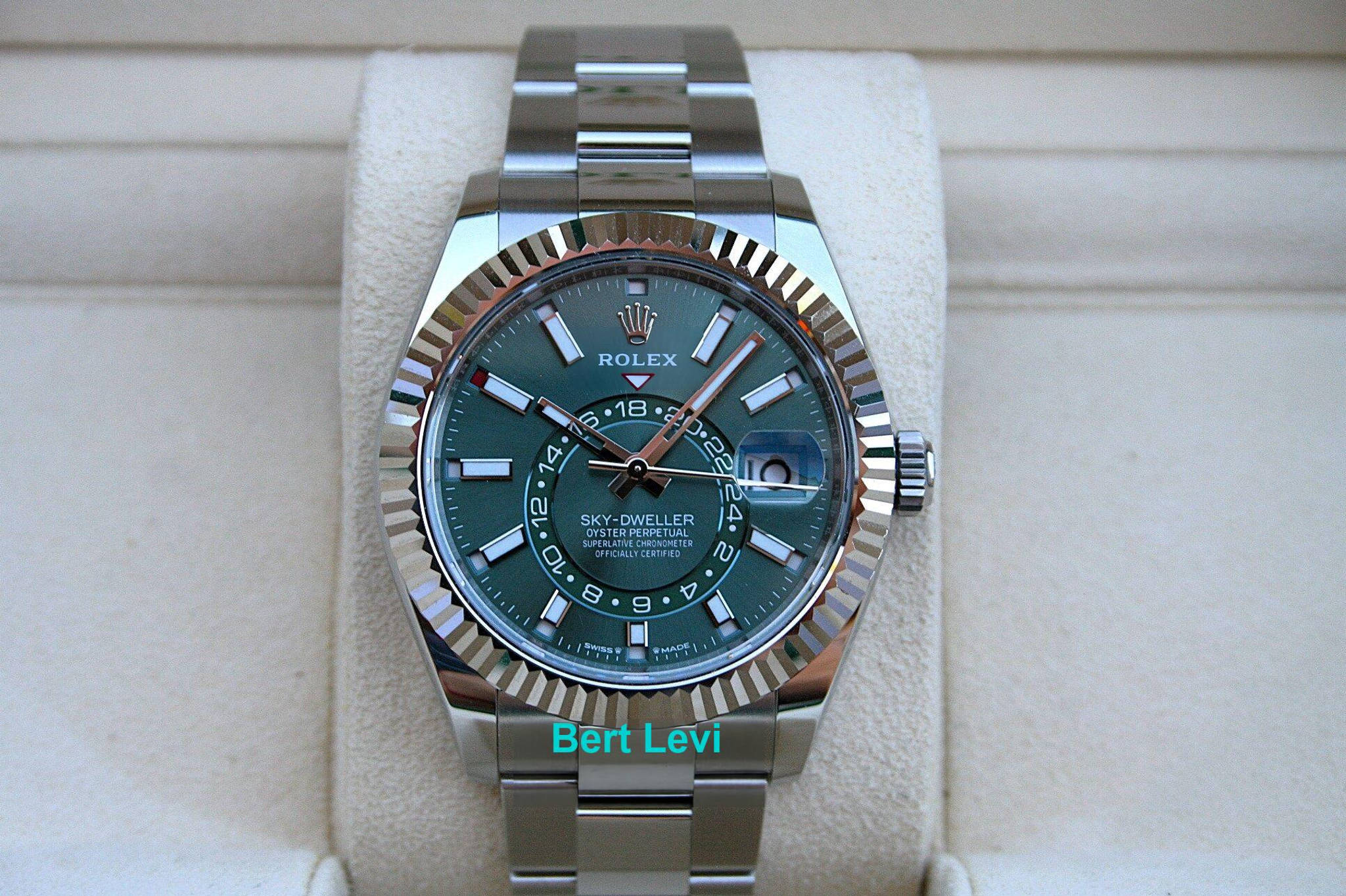 ROLEX 336934 SKYDWELLER WATCH MINT GREEN DIAL OYSTER
