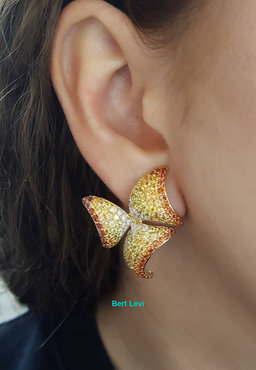 Sapphire & Diamond Pave Set Geometric Sails Earrings 18K Yellow Gold 9.6 ct