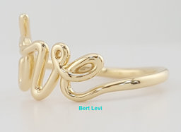 Tiffany & Co Paloma Picasso Graffiti Love Ring 18K Yellow Gold