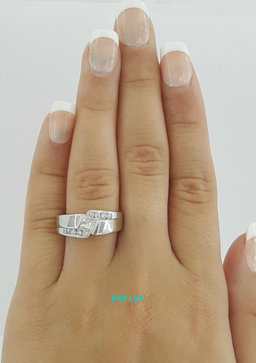 14K White Gold 0.76ct Princess Brilliant Cut Diamond Channel Set Engagement Ring