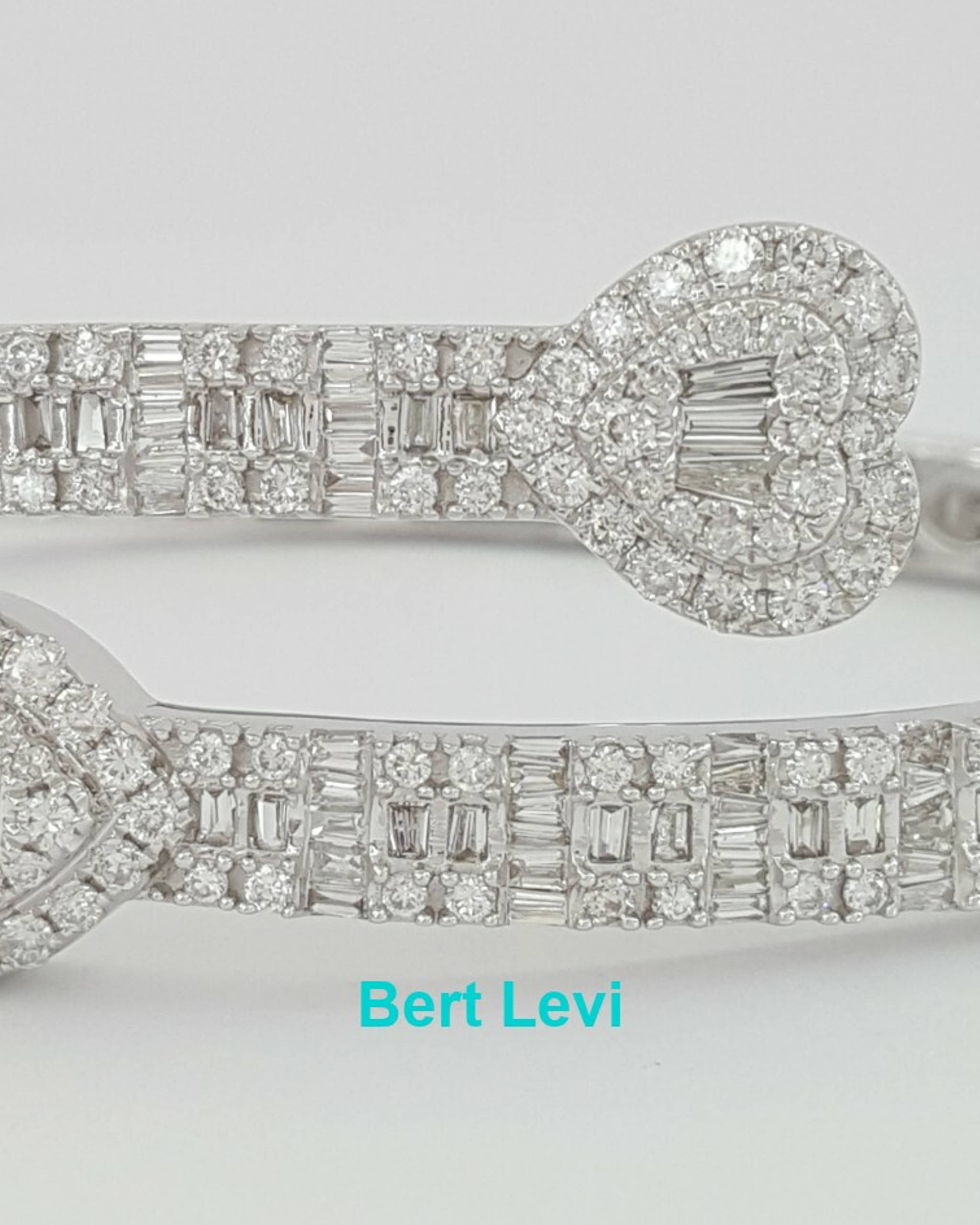 Baguette + Round Diamond Heart Bangle 4.7 ct 14K White Gold 22.2 gram Rtl $10.5K
