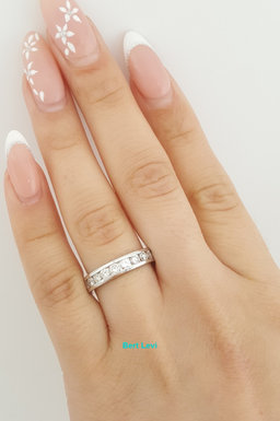 Channel Set Round Diamond Platinum Wedding Band 1 ct 4.2 mm Retail $4K