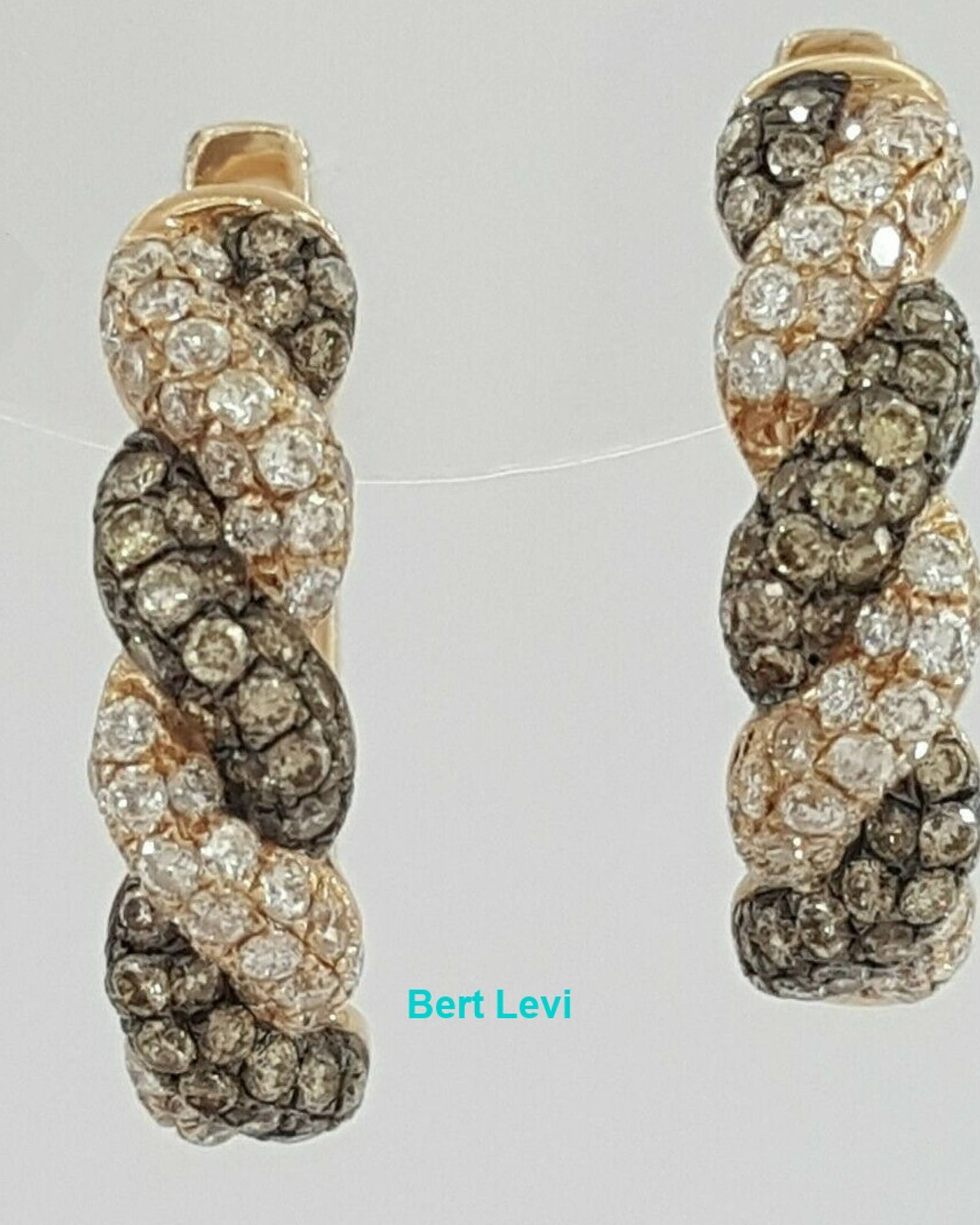 Champagne & White Diamonds Twisted Hoop Earrings 20.3mm 1.22 ct 14k Rose Gold