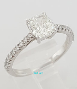 Tiffany & Co Forever Novo Cushion Diamond Engagement Ring 1.12 ct Rtl $16,100
