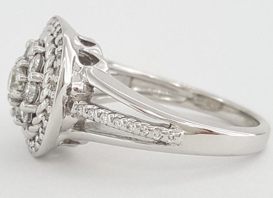 Thumbnail: 0.70 ct 14k White Gold Round Cut Diamond Cluster Halo Ring 5.6 g Size 6