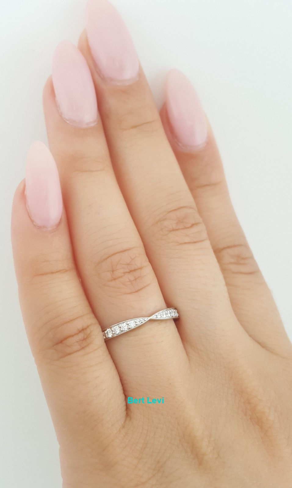 Thumbnail: Tiffany & Co Harmony Diamond Wedding Band Platinum 2.5 mm 0.23 ct Retail $3,500