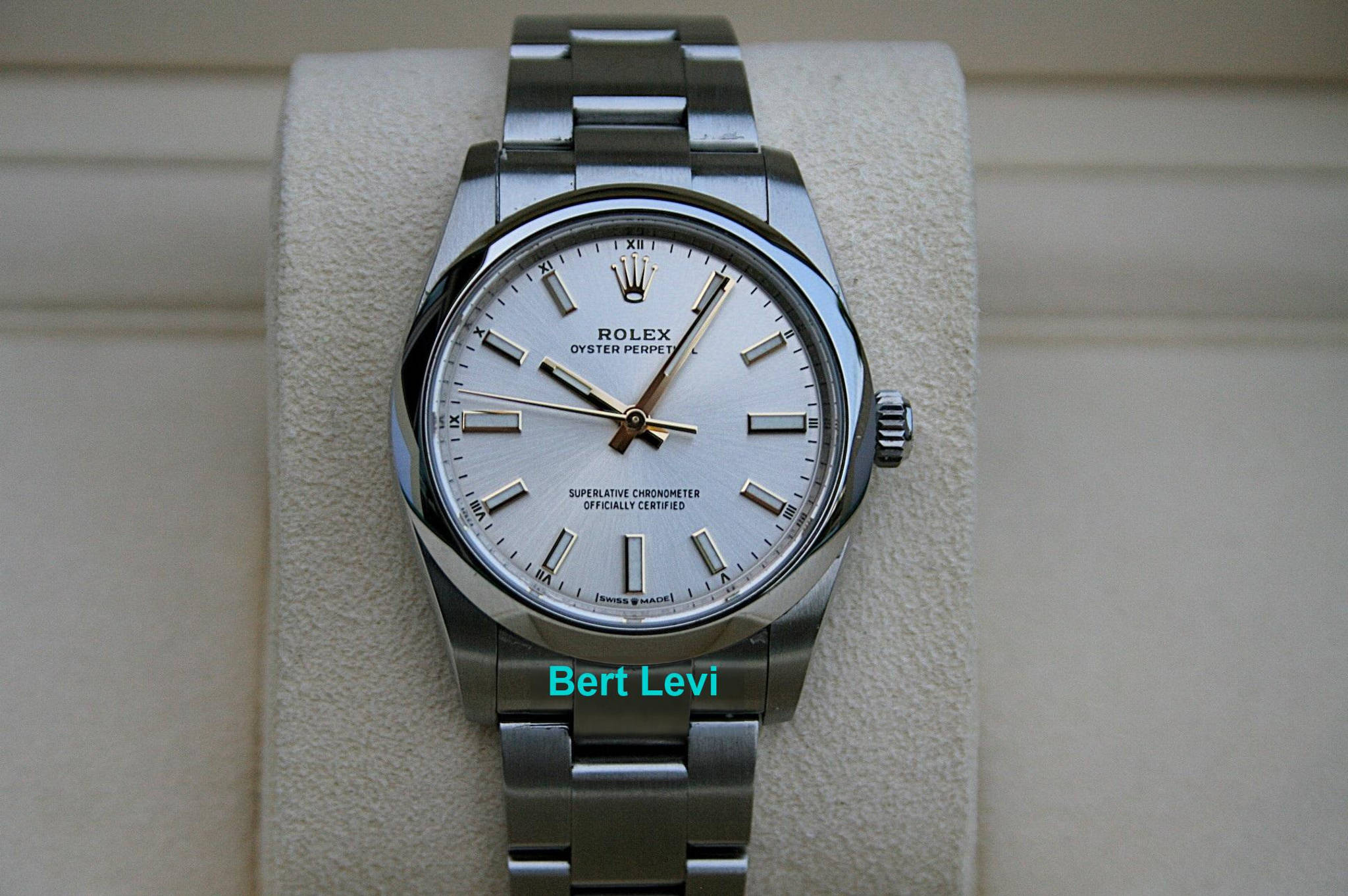 ROLEX 124200 OYSTER PERPETUAL WATCH 34MM SILVER MARKER