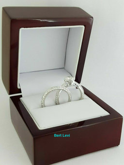 HOF Hearts on Fire Felicity Round Diamond Semi-Mount Ring 1.12 ct 18K Gold Set