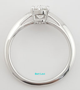 Tiffany & Co Oval Diamond Solitaire Platinum Engagement Ring 1 ct Rtl $14K