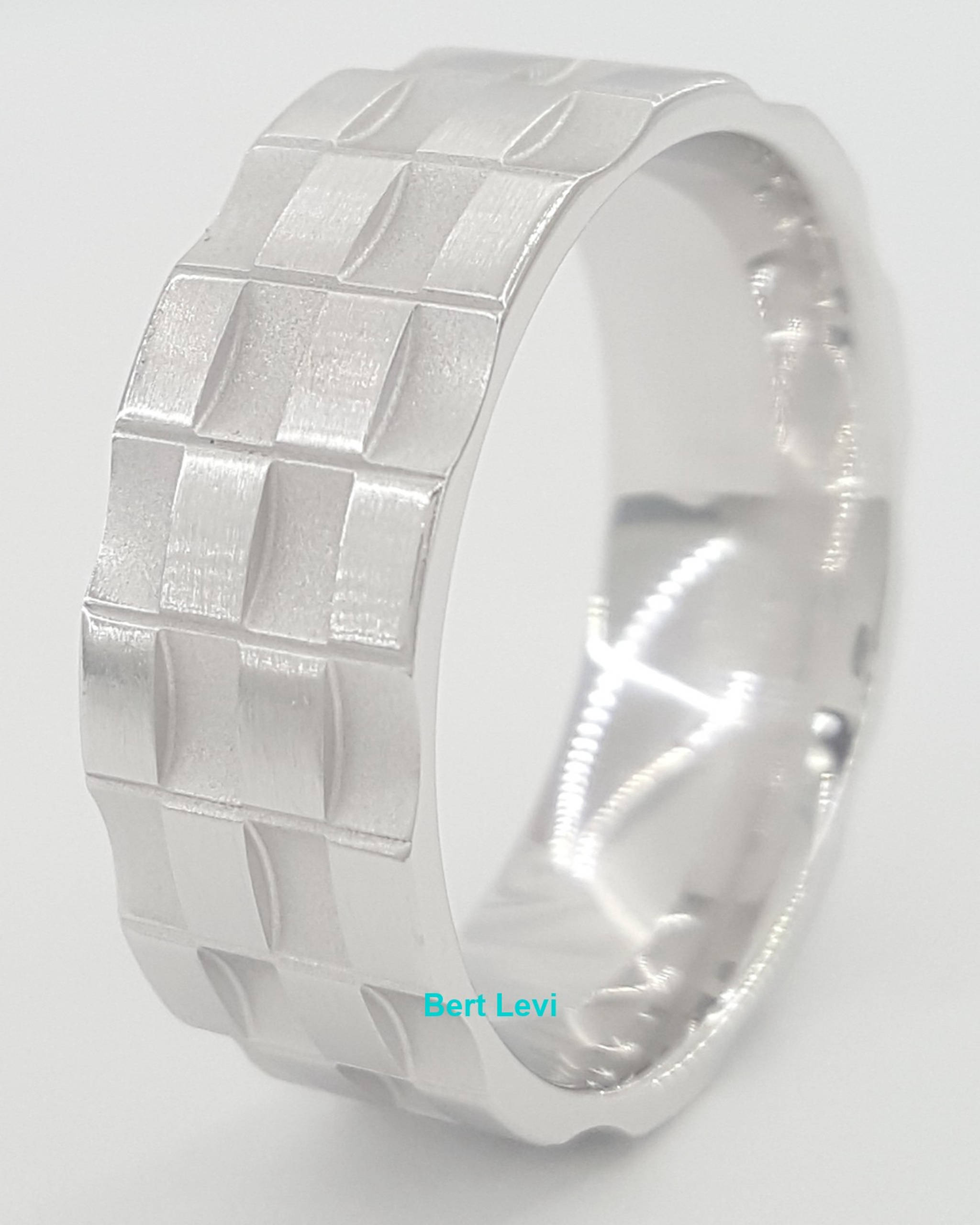 Benchmark Wedding Band 14k White Gold 8 mm 10.5 grams Size 10 Checkered Pattern