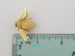 Vintage Yellow Gold Diamond Ruby Eyes Bee Brooch Pin 18K Gold 10.3 grams 22mm