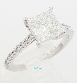 Tiffany & Co Novo Princess Cut Diamond Engagement Ring 1.7 ct Plat Retail $32.3K