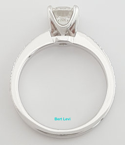 Tiffany & Co Novo Cushion Cut Diamond Engagement Ring 0.91 ct Retail $9,100