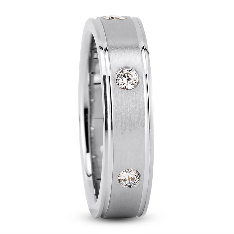 Ladies 14KT White Gold Platinum Traditional Wedding Band DB1285