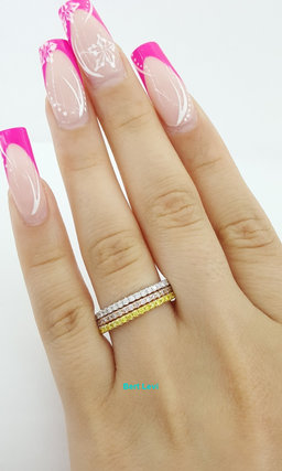 18k Tri-Color Gold Round White Pink & Yellow Diamond 1.6 ct Eternity Band Ring
