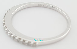 Round Diamond Wedding Shared-Prong Band 0.15 ct 18k White Gold 1.5 mm 1.8 Grams