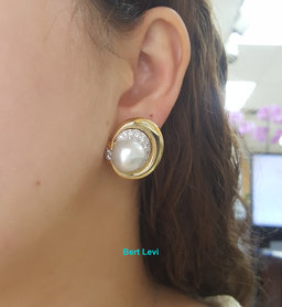 Vintage David Webb Pearl & Diamond Clip-On Earrings 2.3 ct 18K & Platinum