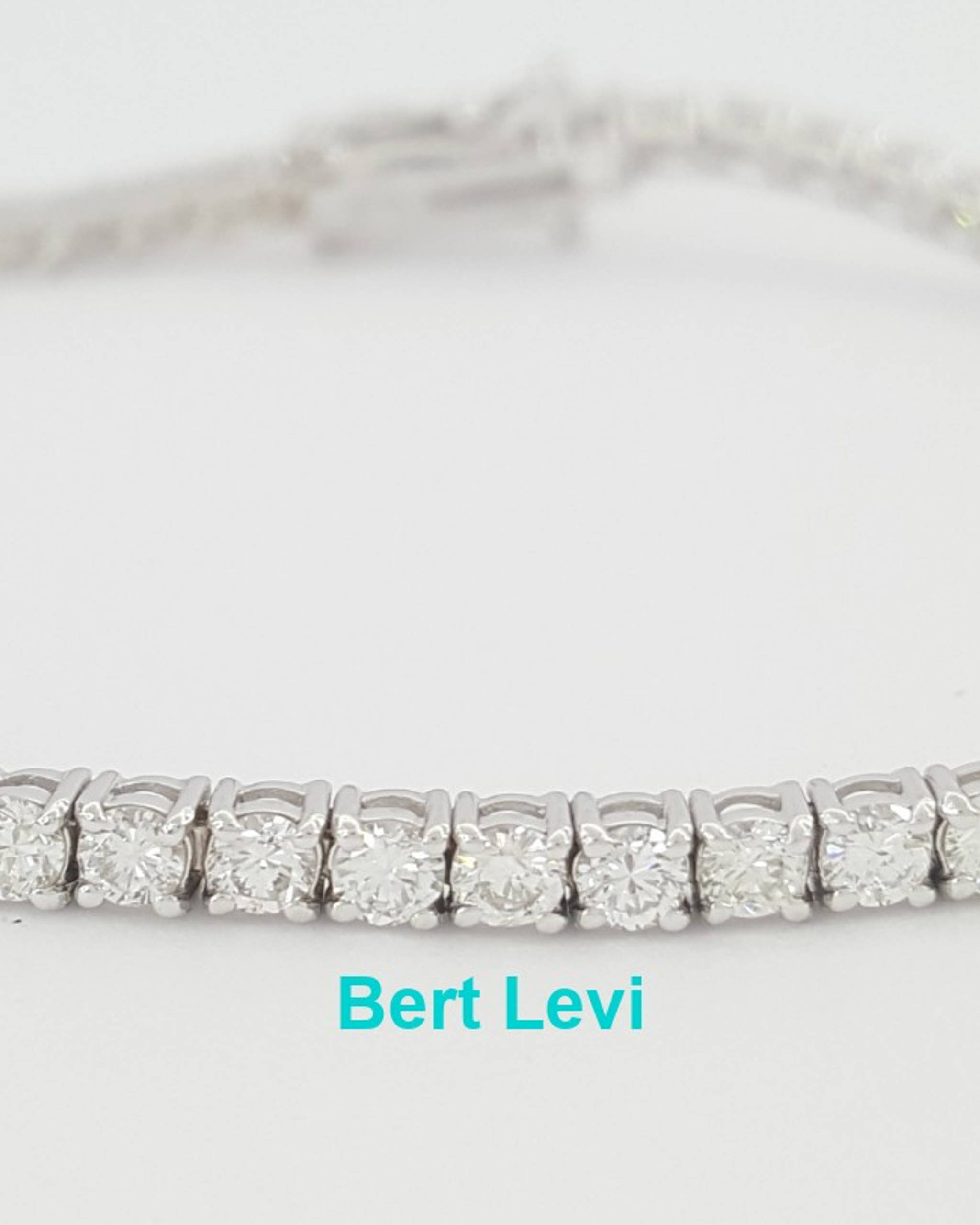 Round Diamond Tennis Bracelet 4 ct 18K White Gold 7.25" Rtl $10K