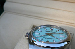 ROLEX 124300 OYSTER PERPETUAL WATCH TIFFANY BLUE DIAL CPO