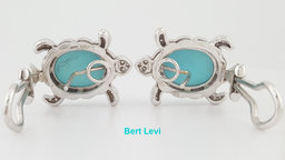 Diamond Sea Turtle Earrings 0.26 ct 18k White Gold Italy 15.5 Grams Omega Backs