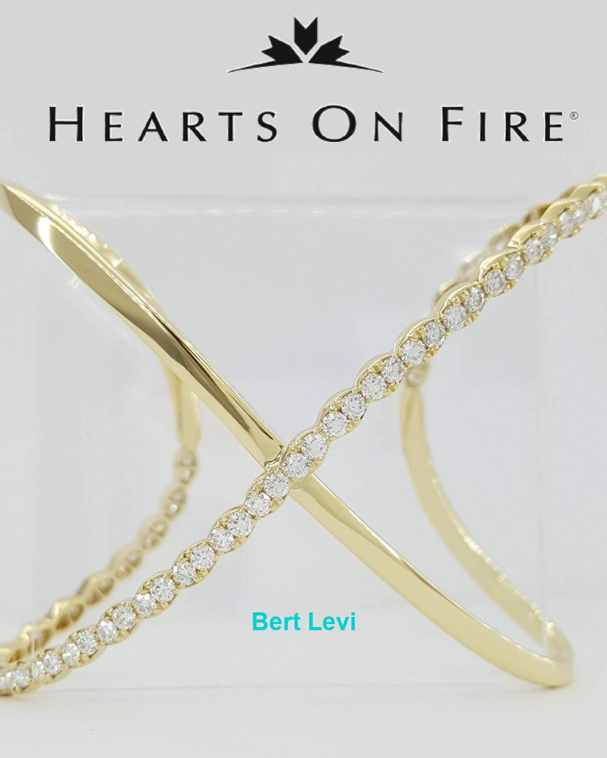 Hearts on Fire Lorelei 18K Yellow Gold 4.38 ct Diamond Criss Cross Cuff Bangle