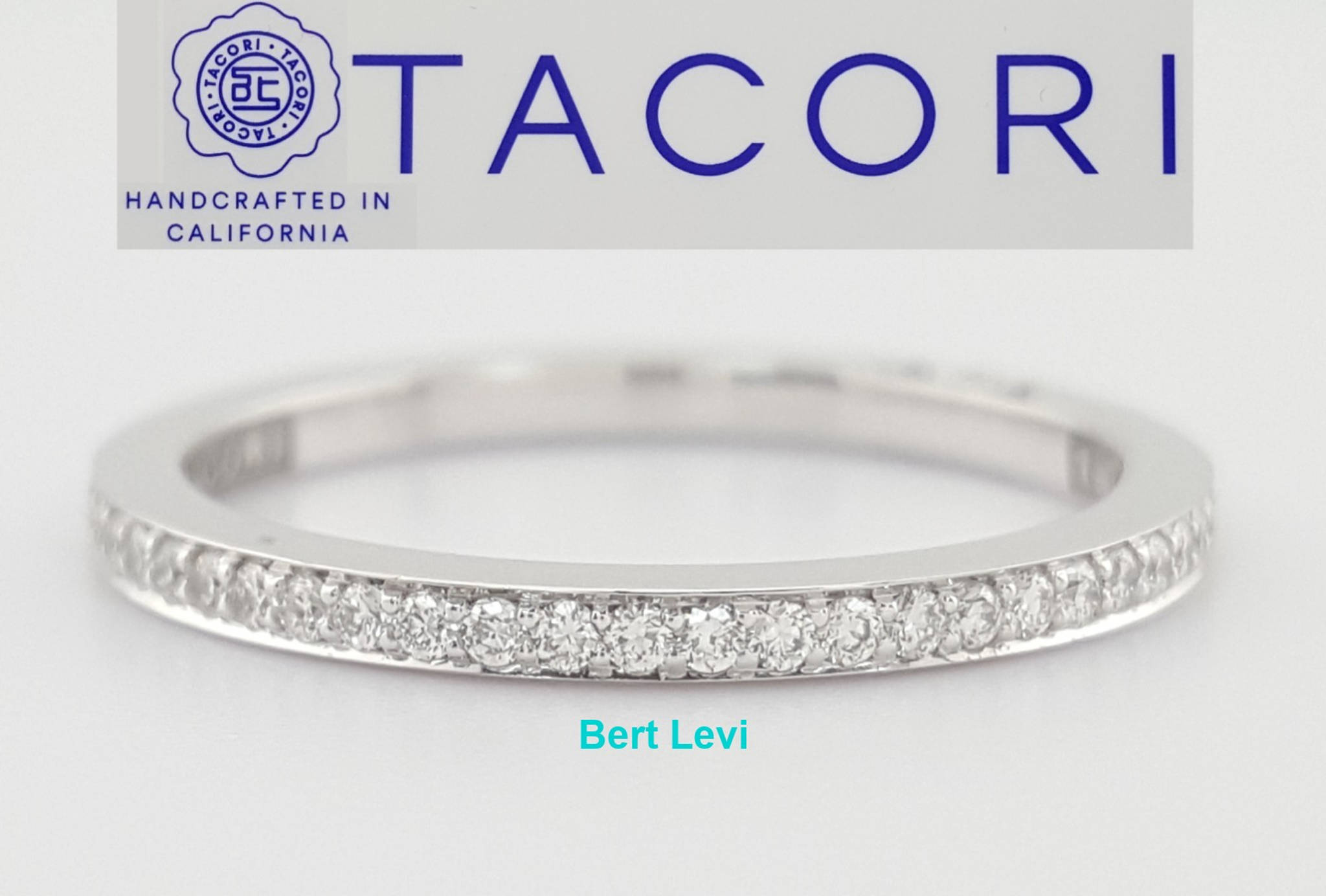Tacori Dantella Round Diamond 18k White Gold 0.35 ct Wedding Band 2630BSMP